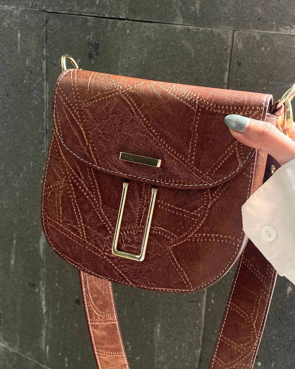 OSCAR — RUST BROWN