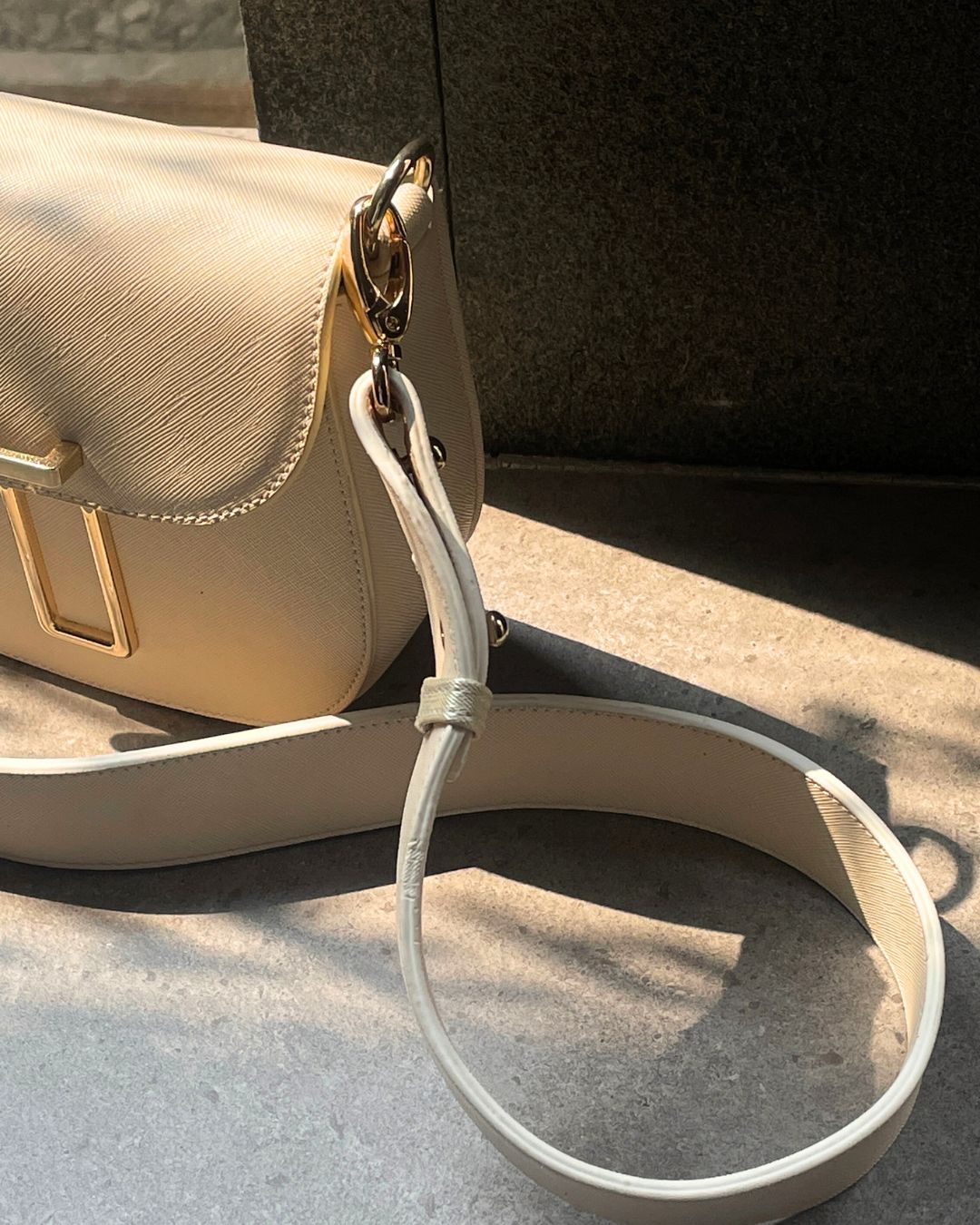 OSCAR — PORCELAIN WHITE