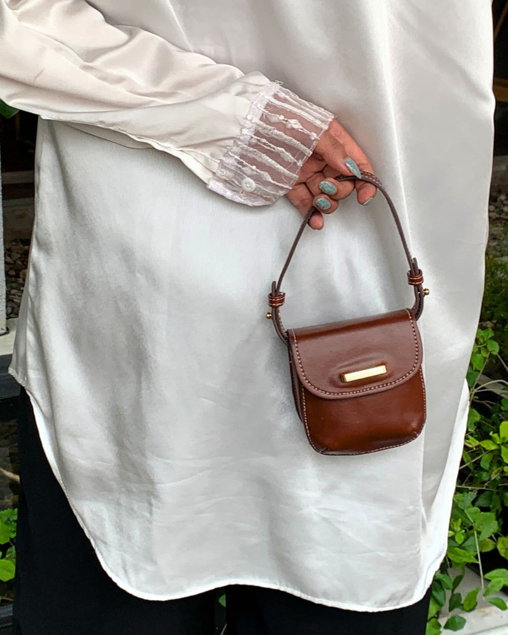 MICRO OSCAR — RUST BROWN