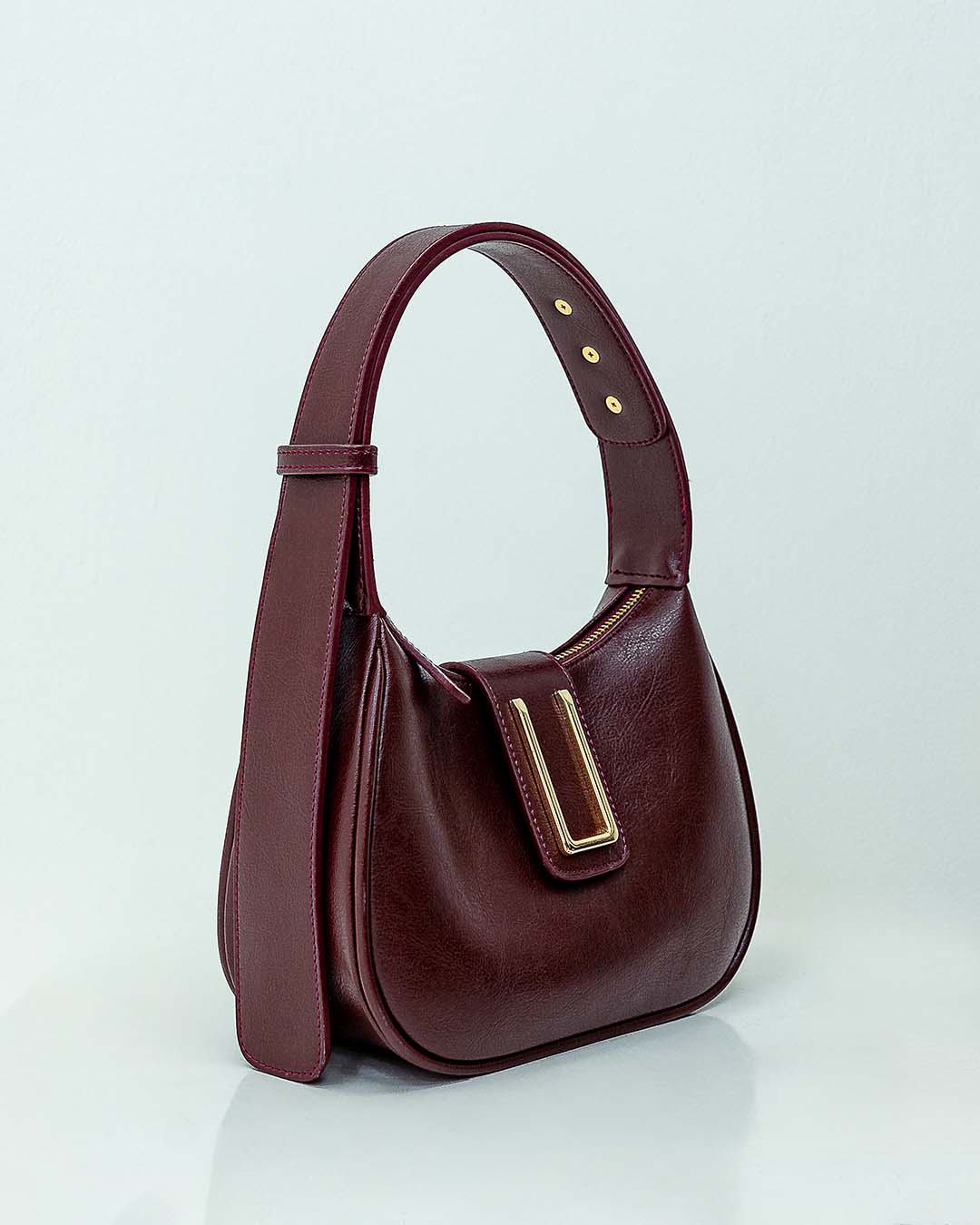 BRADSHAW 23 — WINE