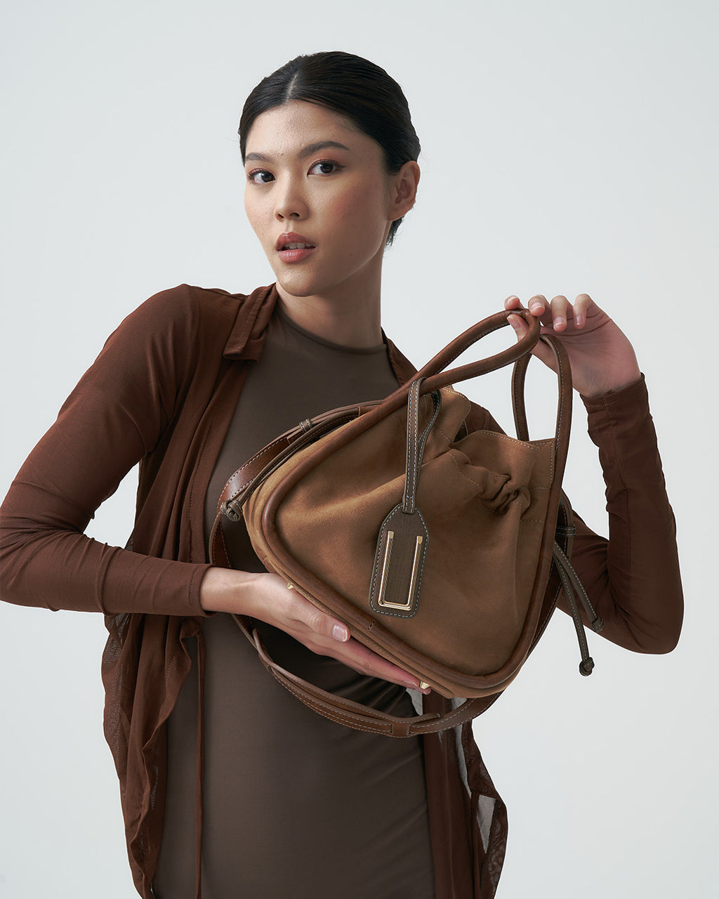 BENTO 24 — TAN CAMEL