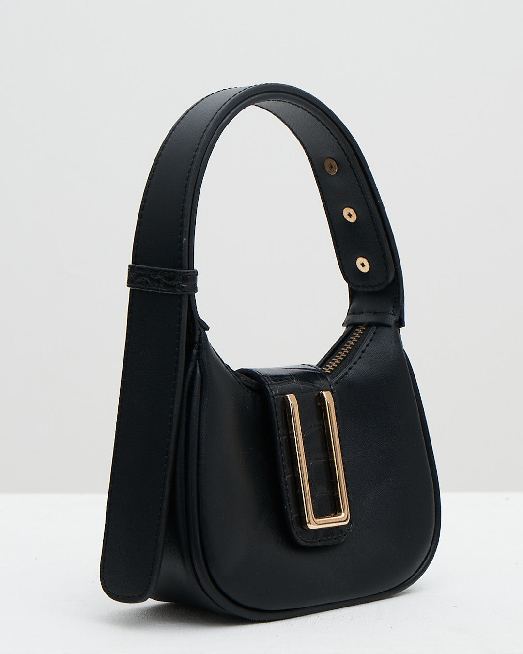 BRADSHAW 16 — BLACK