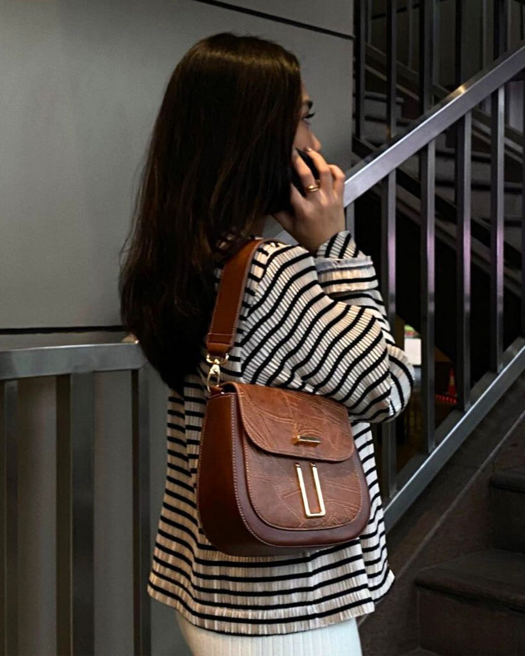 TREVOR — RUST BROWN