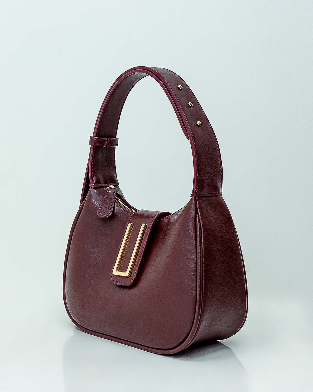 BRADSHAW 23 — WINE