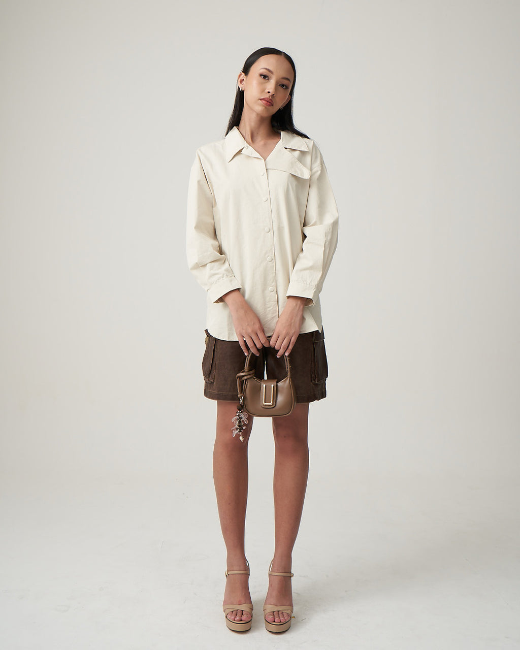 BRADSHAW 16 — TAUPE