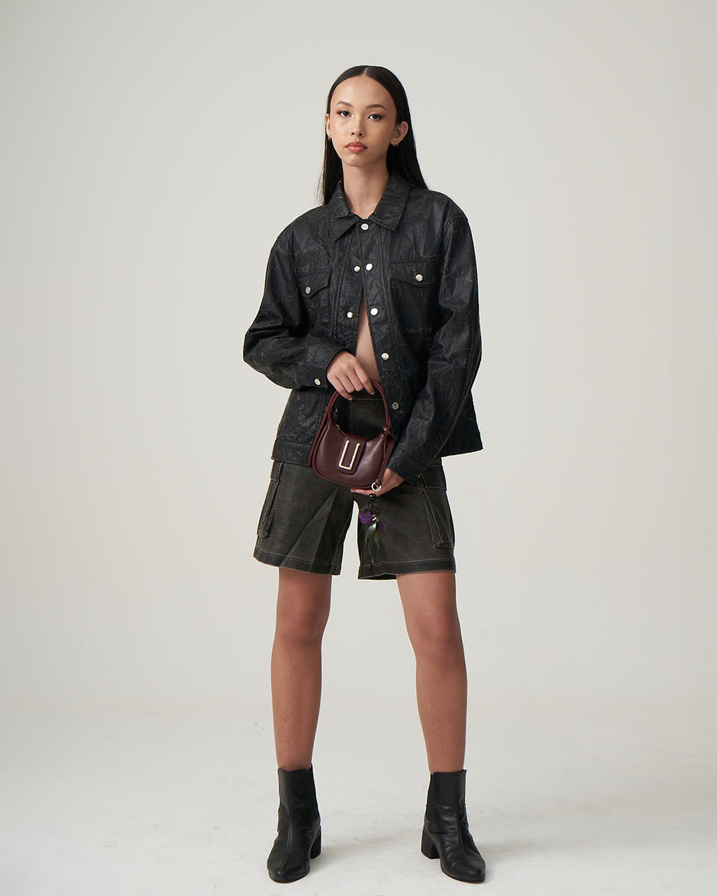 BRADSHAW 16 — WINE