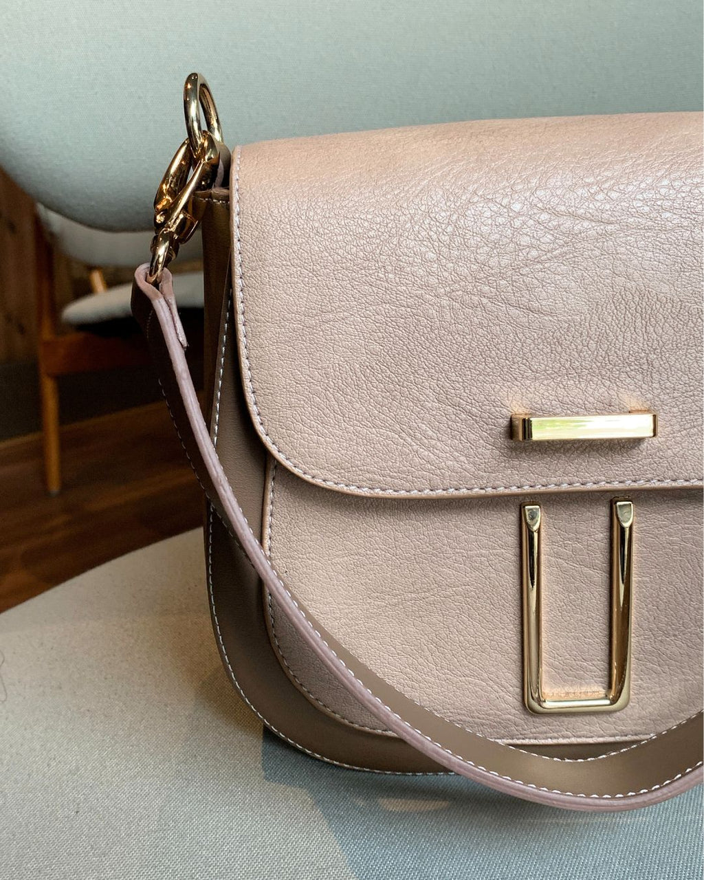 TREVOR — TAUPE STONE