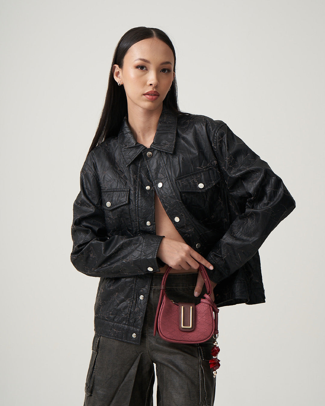 BRADSHAW 16 — WARM CHERRY