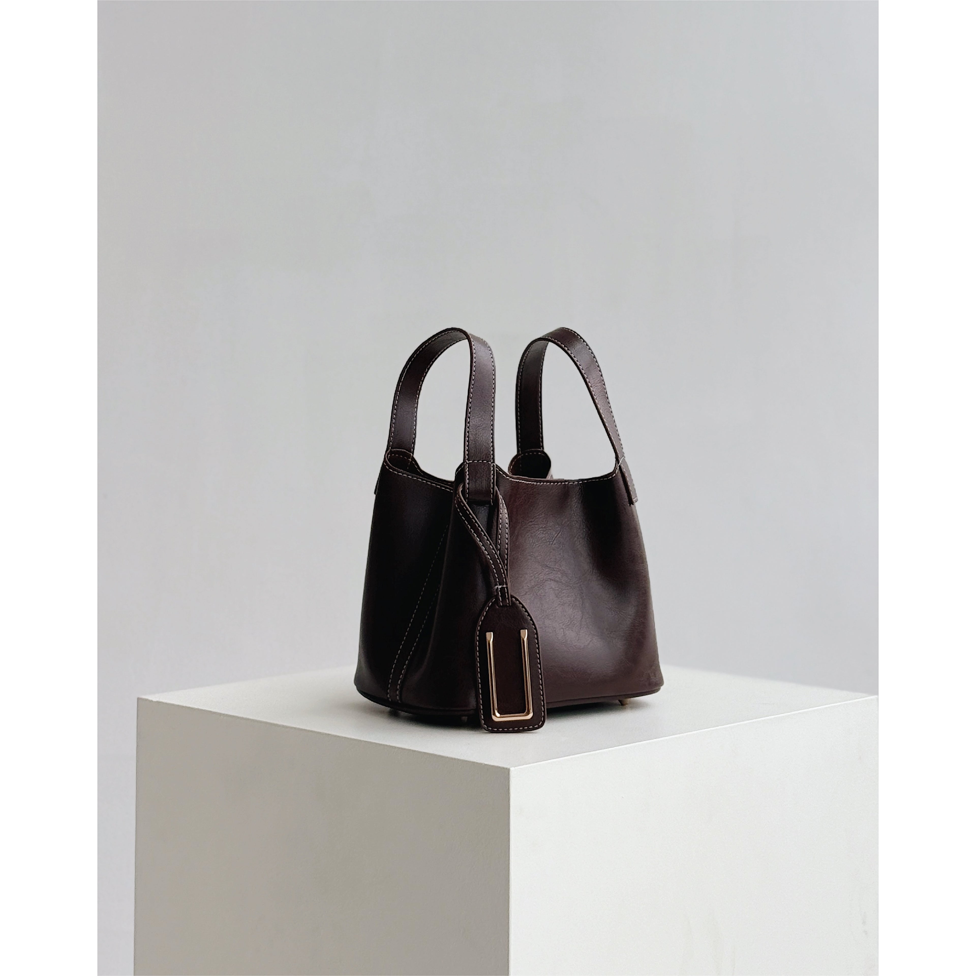 DAZE 18 — ESPRESSO (WITH LEATHER ORGANIZER)