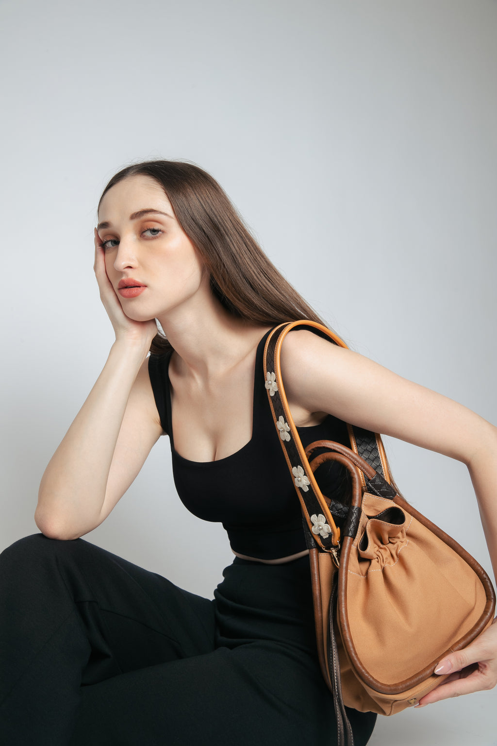 BENTO — CLASSIC TAN