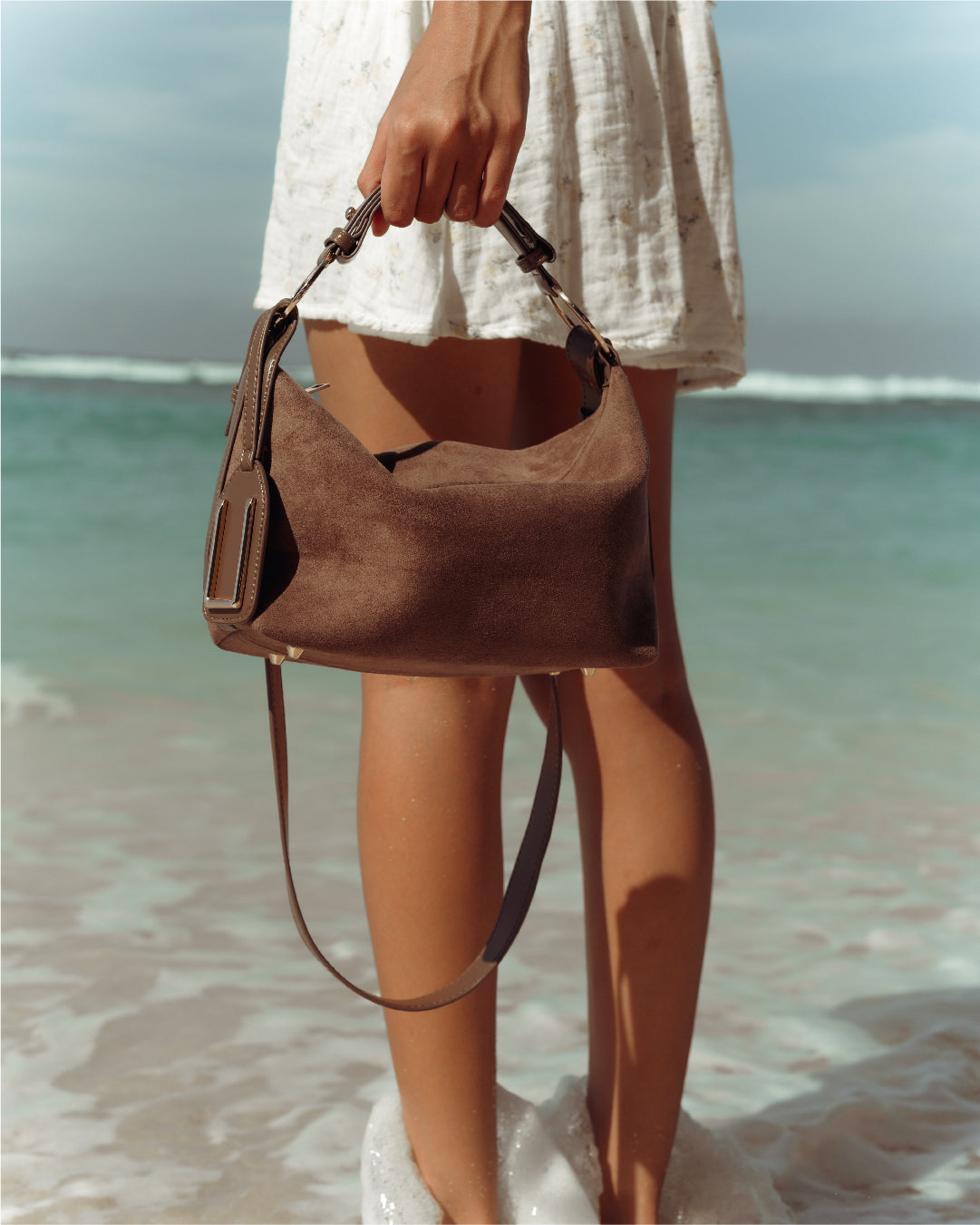 LOOP 20 — TAUPE
