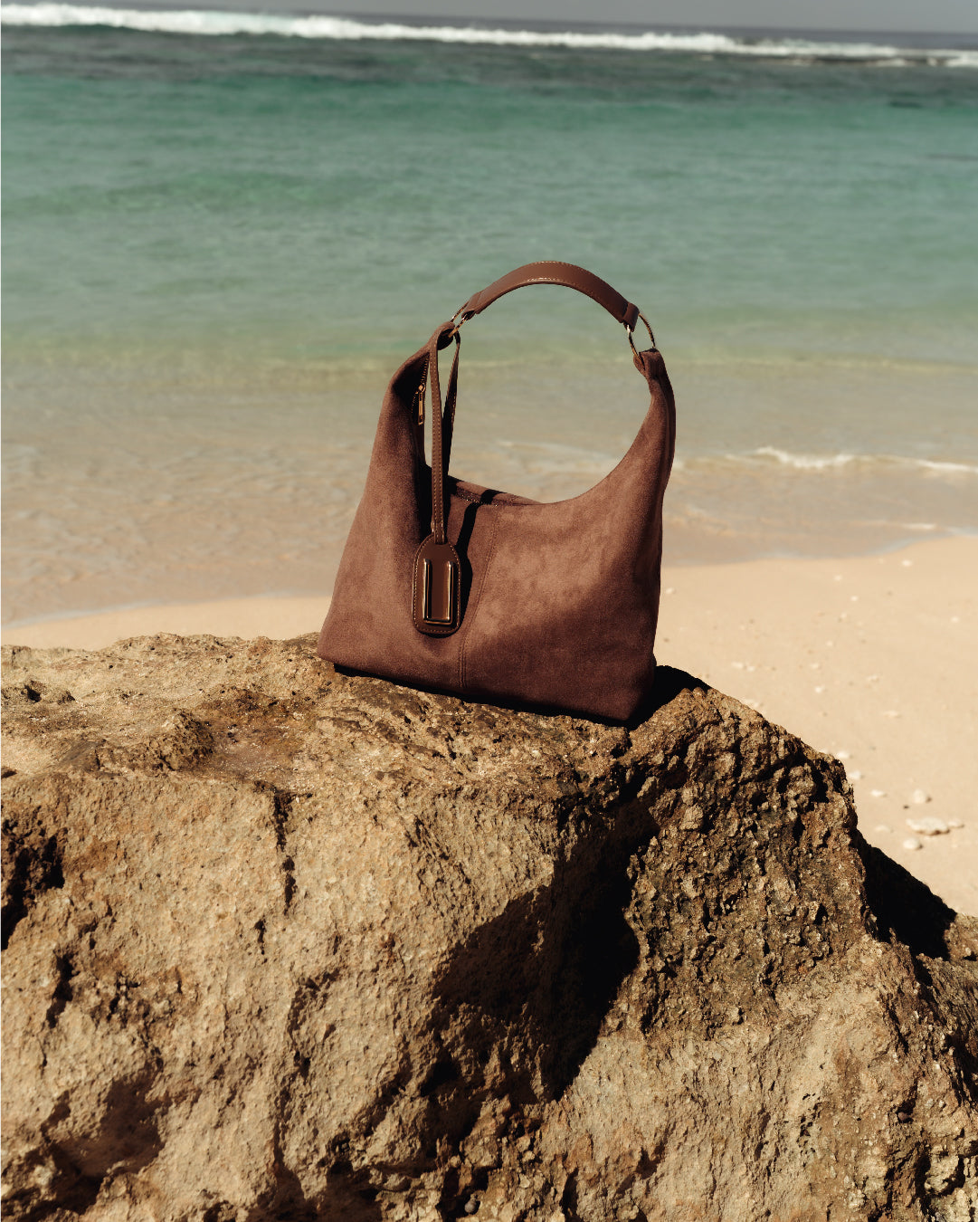 LOOP 26 — TAUPE