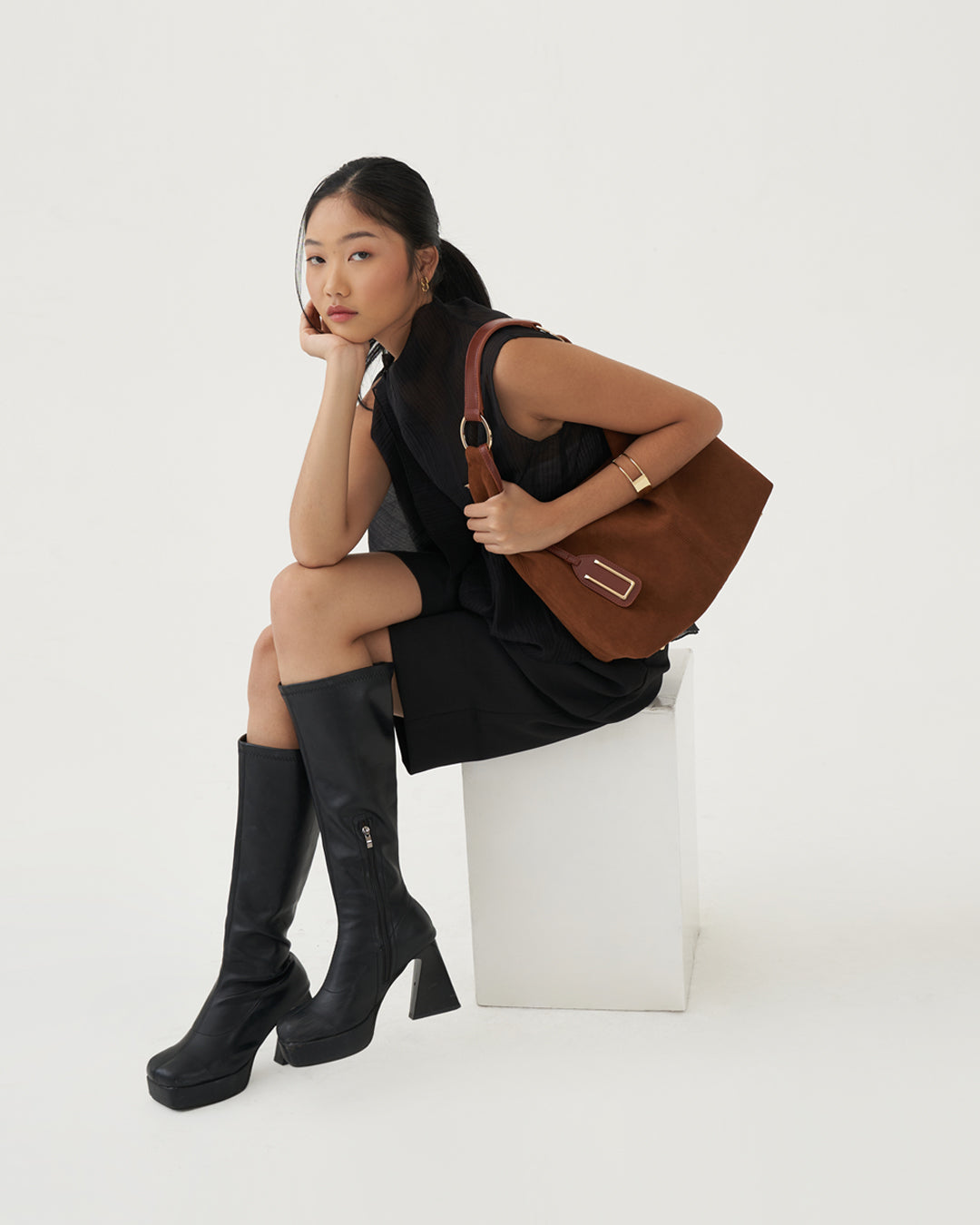 LOOP 26 — CAMEL TAN