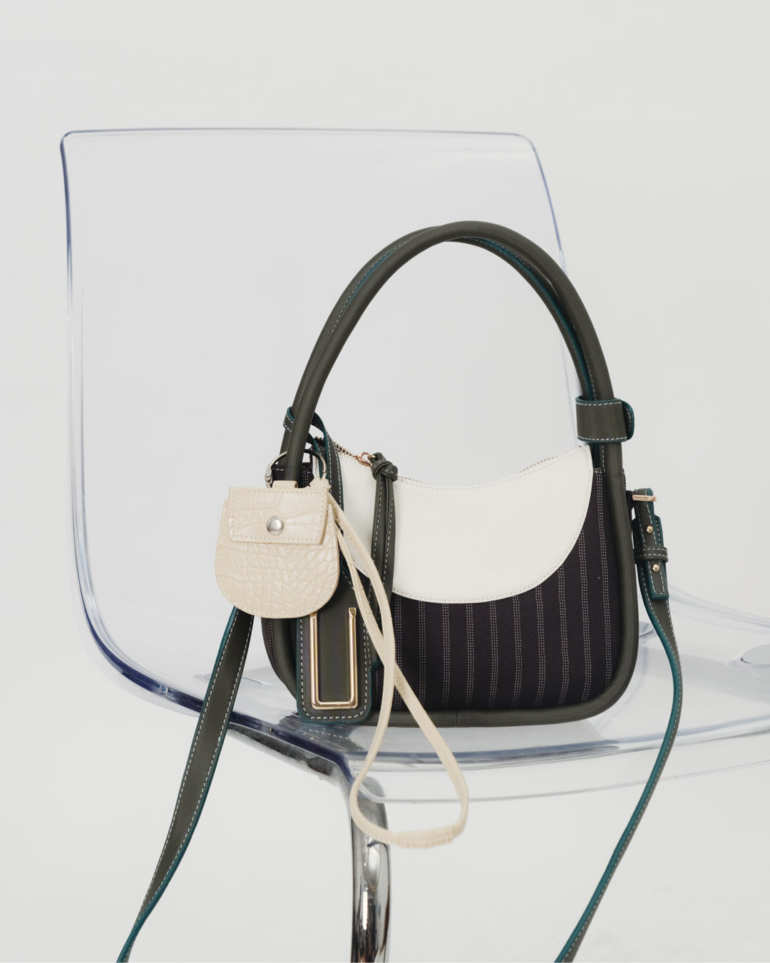 COCKTAIL MINI - OLIVE MARTINI