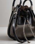 BENTO DRAWSTRING — CHROME BLACK