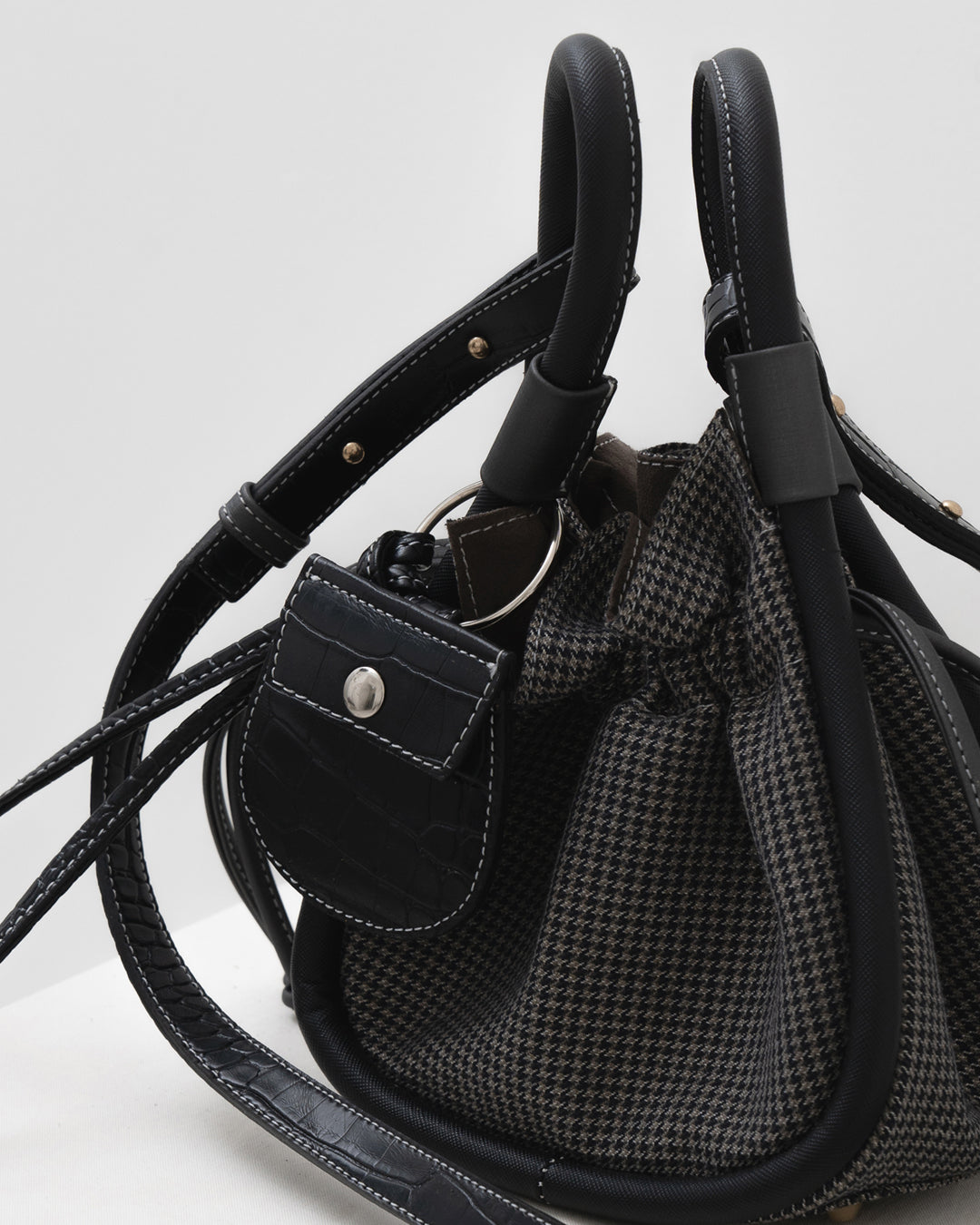 BENTO MINI — PHANTOM BLACK