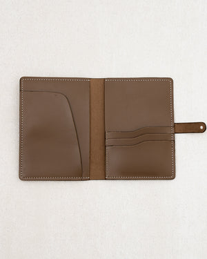 PASSPORT WALLET — TAUPE