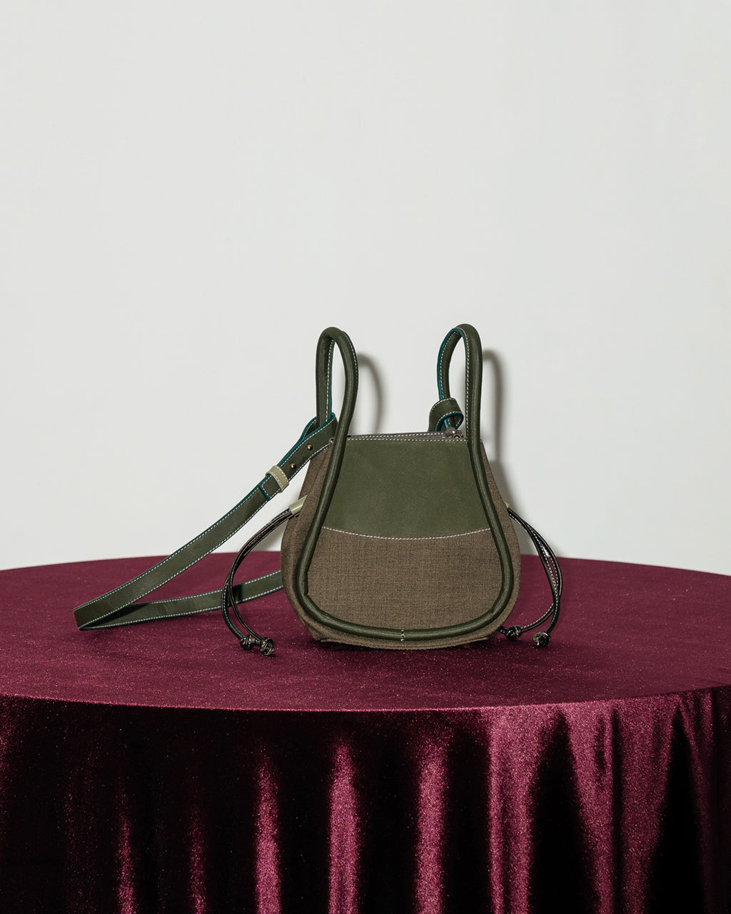 BENTO MINI DRAWSTRING — OLIVE SAGE