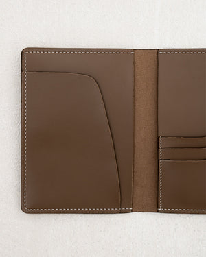 PASSPORT WALLET — TAUPE