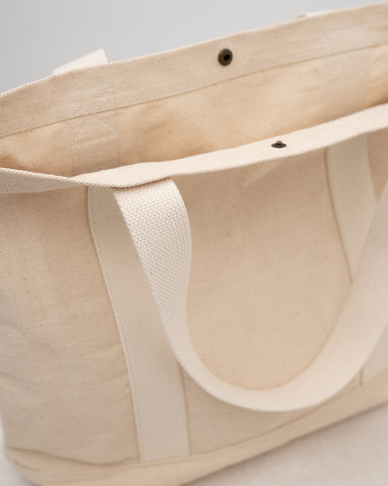 
            
                Load image into Gallery viewer, VARSITY TOTE 44 — NATURAL
            
        