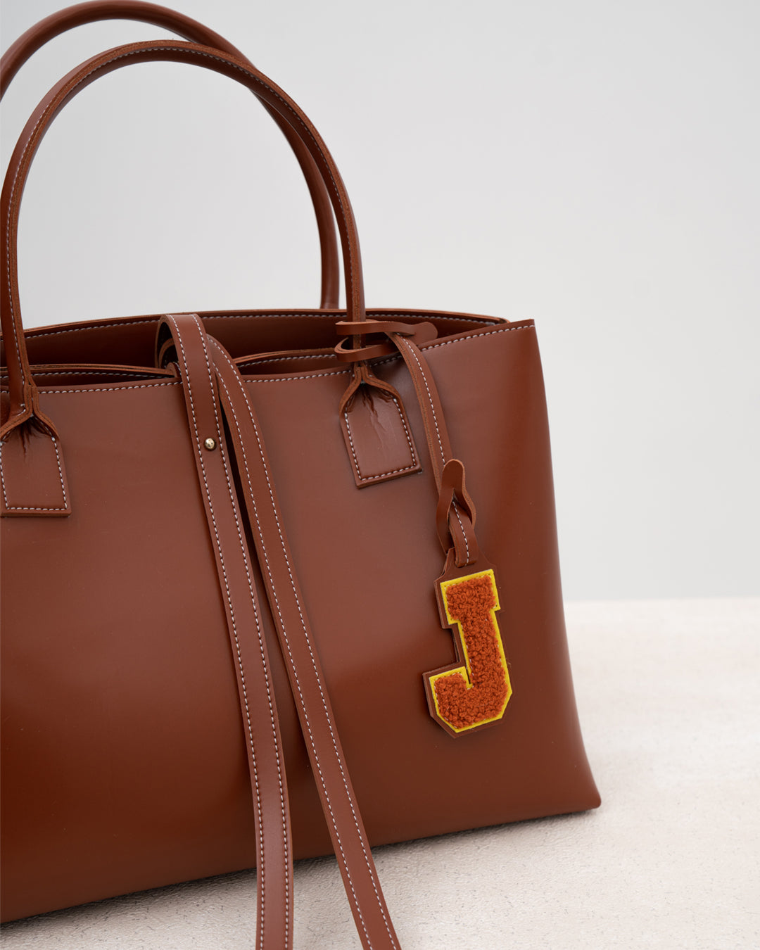 JARDIN TOTE 36 — TAN