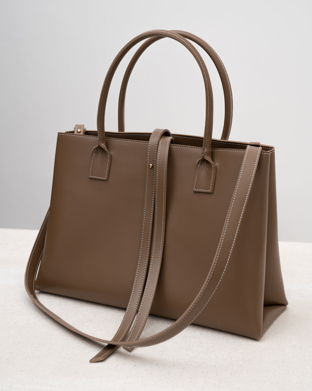 JARDIN TOTE 36 — TAUPE