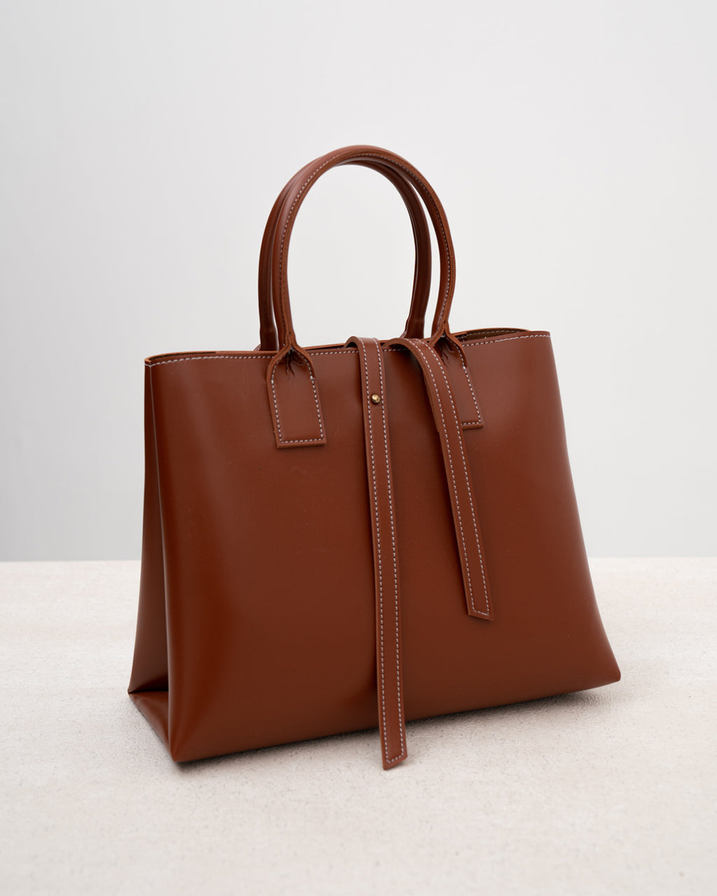 JARDIN TOTE 26 — TAN