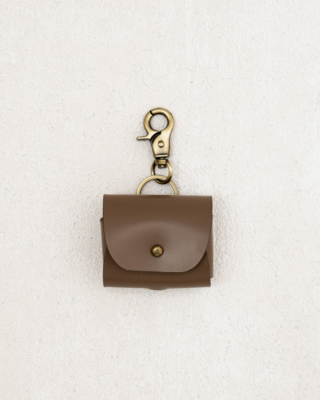 AIRPODS PRO CASE — TAUPE