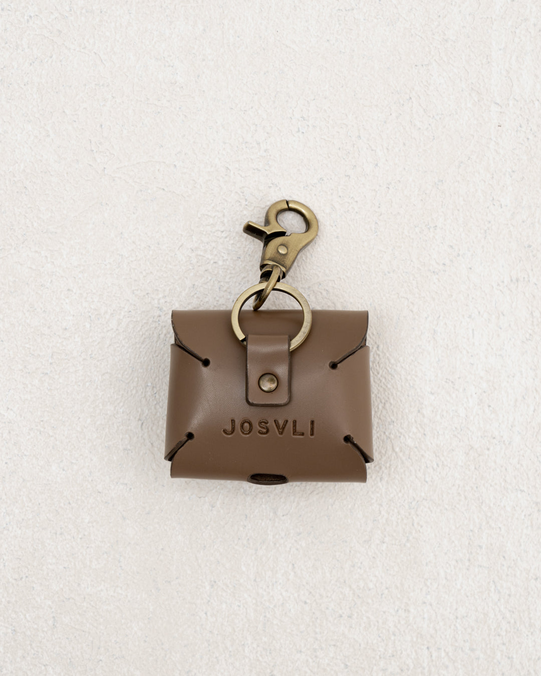 AIRPODS PRO CASE — TAUPE