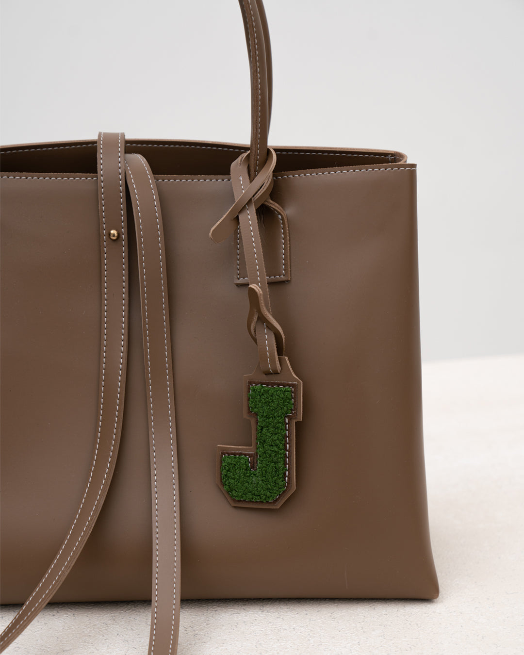 JARDIN TOTE 36 — TAUPE