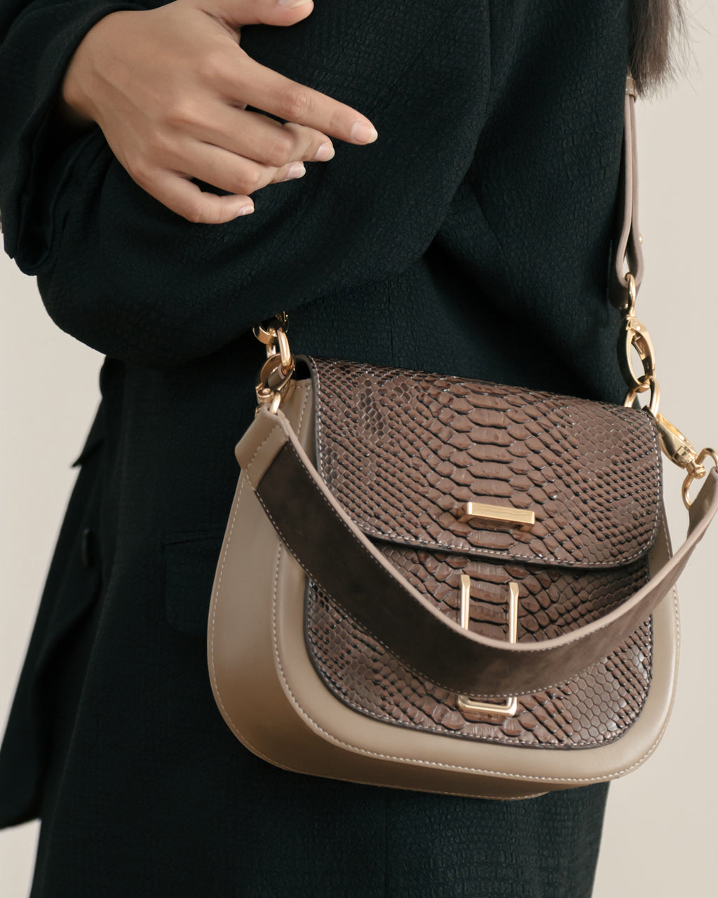 TREVOR — BUENO TAUPE