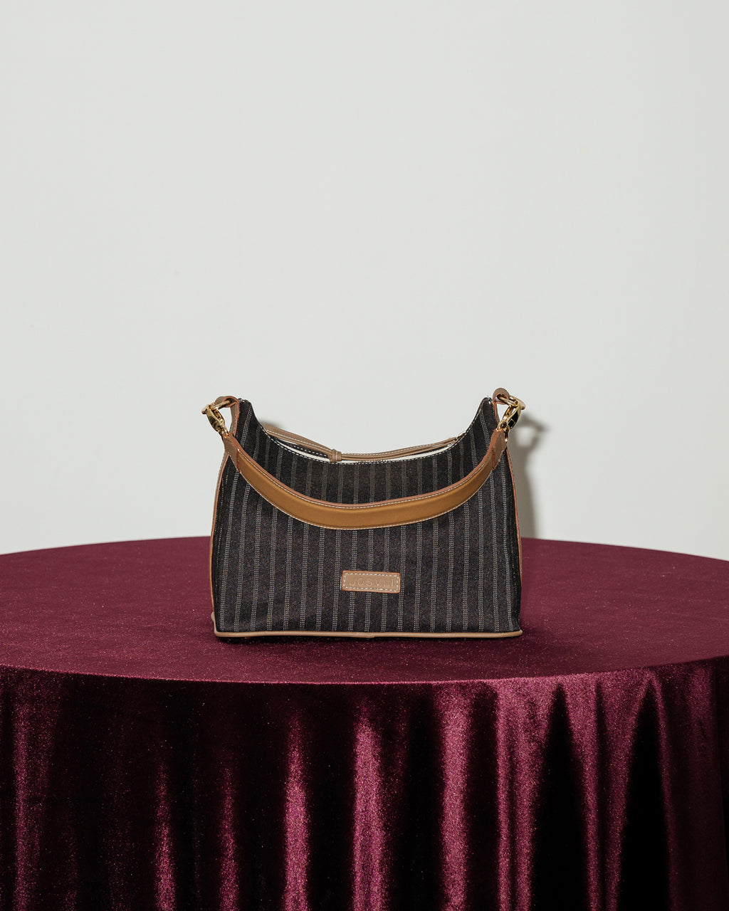 PILLOW  — TAUPE BROWN