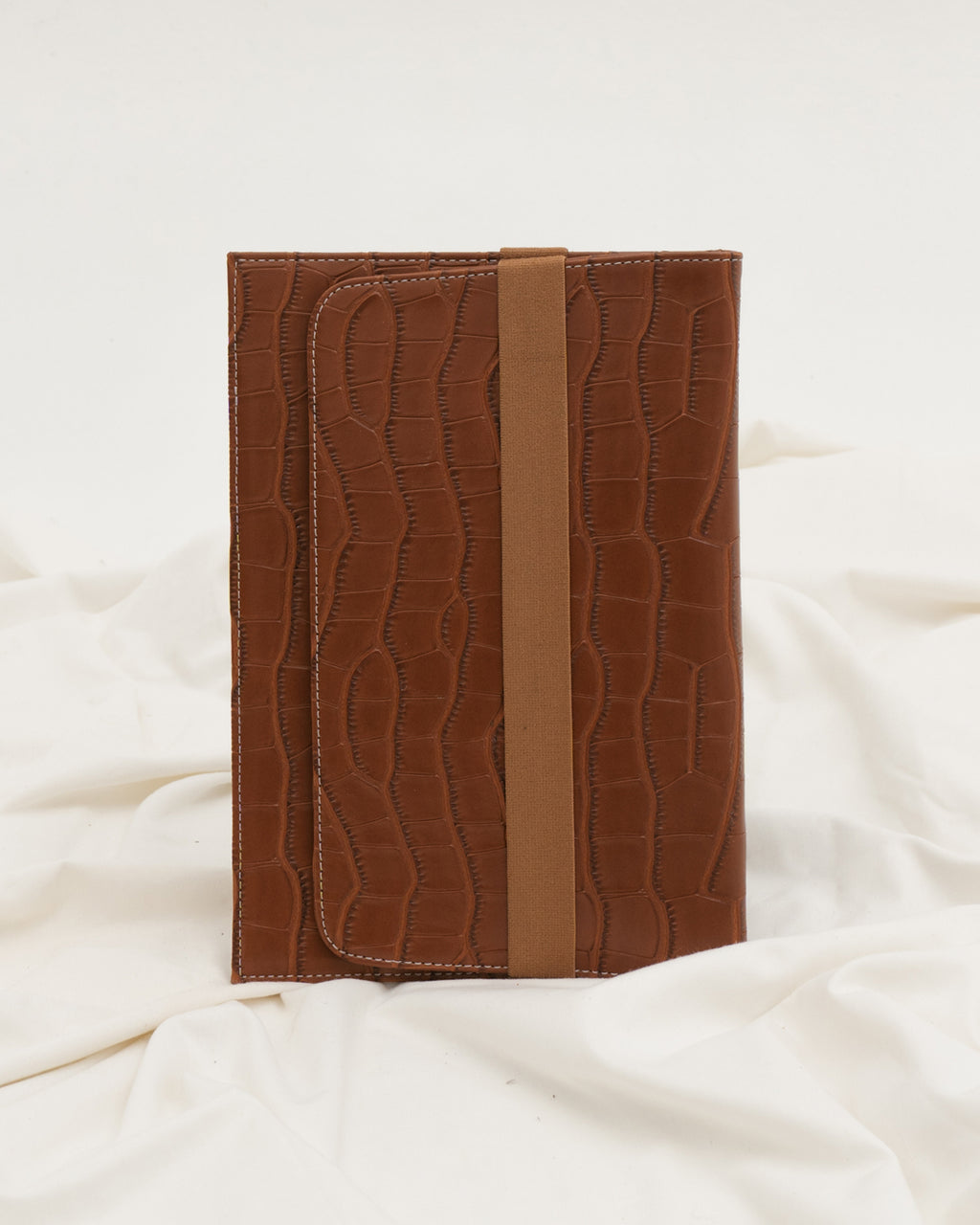 TABLET SLEEVE — TAN