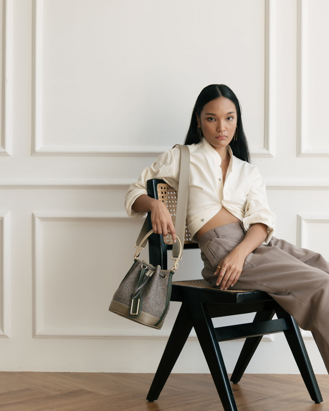 NARHA 22 — DOVE GREY