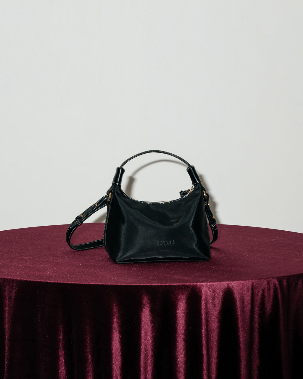 PILLOW MINI —  BLACK NIGHT