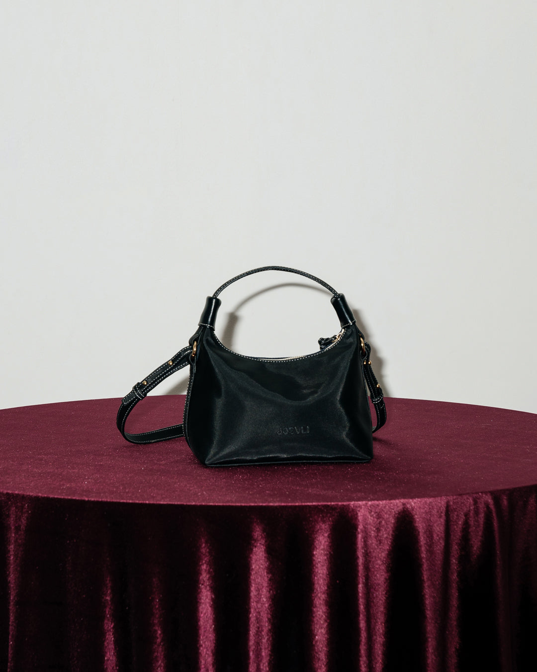 PILLOW MINI —  BLACK NIGHT