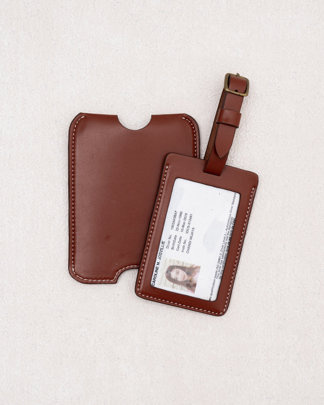 LUGGAGE TAG — TAN