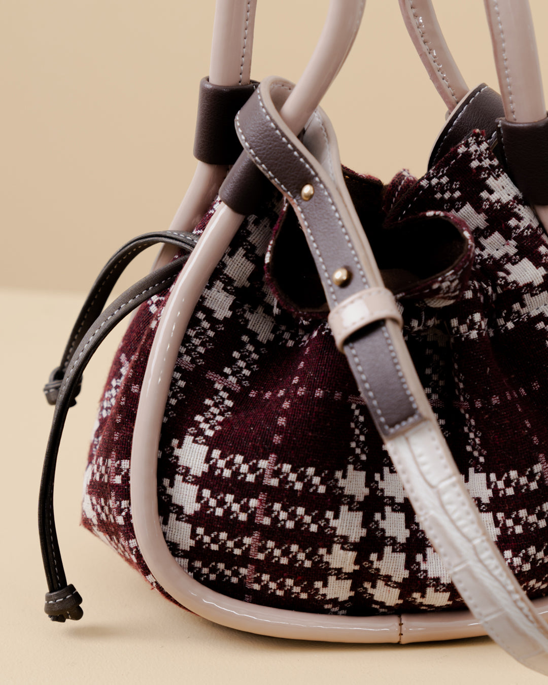 BENTO MINI — LAVENDER ORCHID