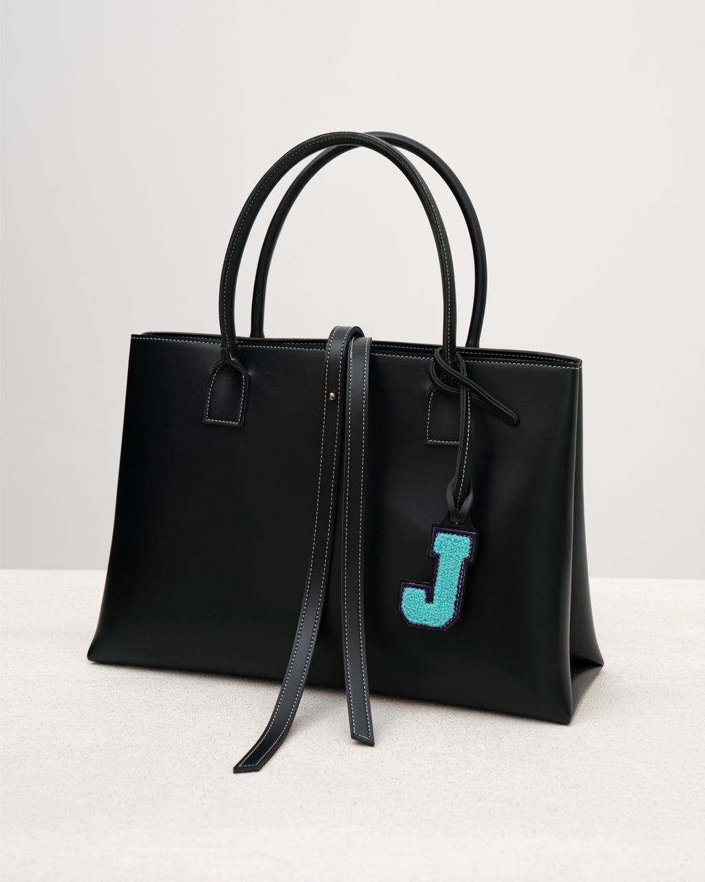 JARDIN TOTE 36 — BLACK
