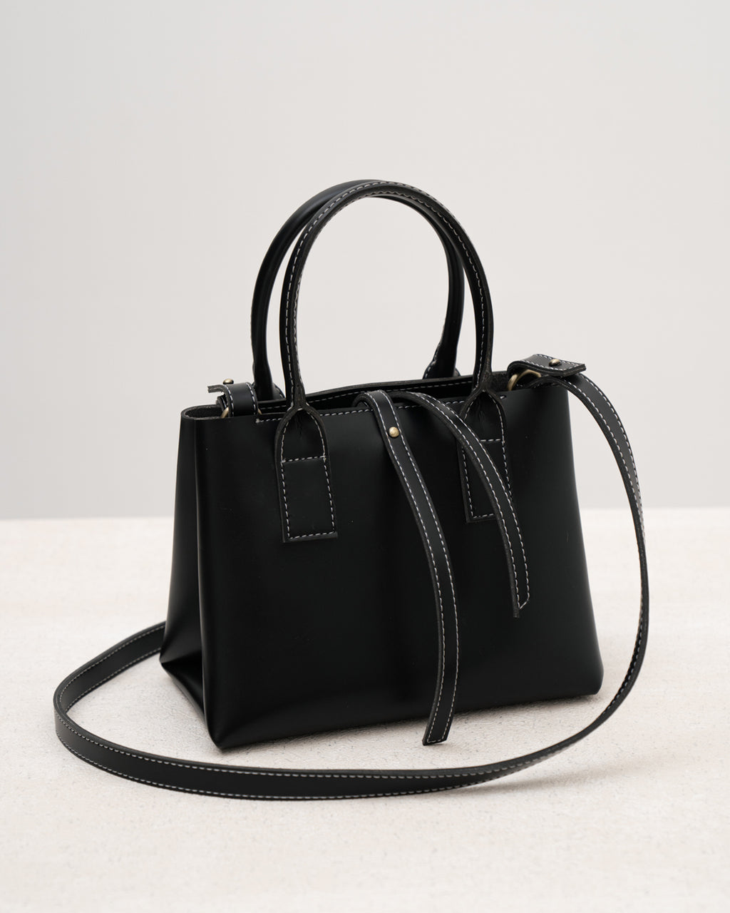 JARDIN TOTE 20 — BLACK